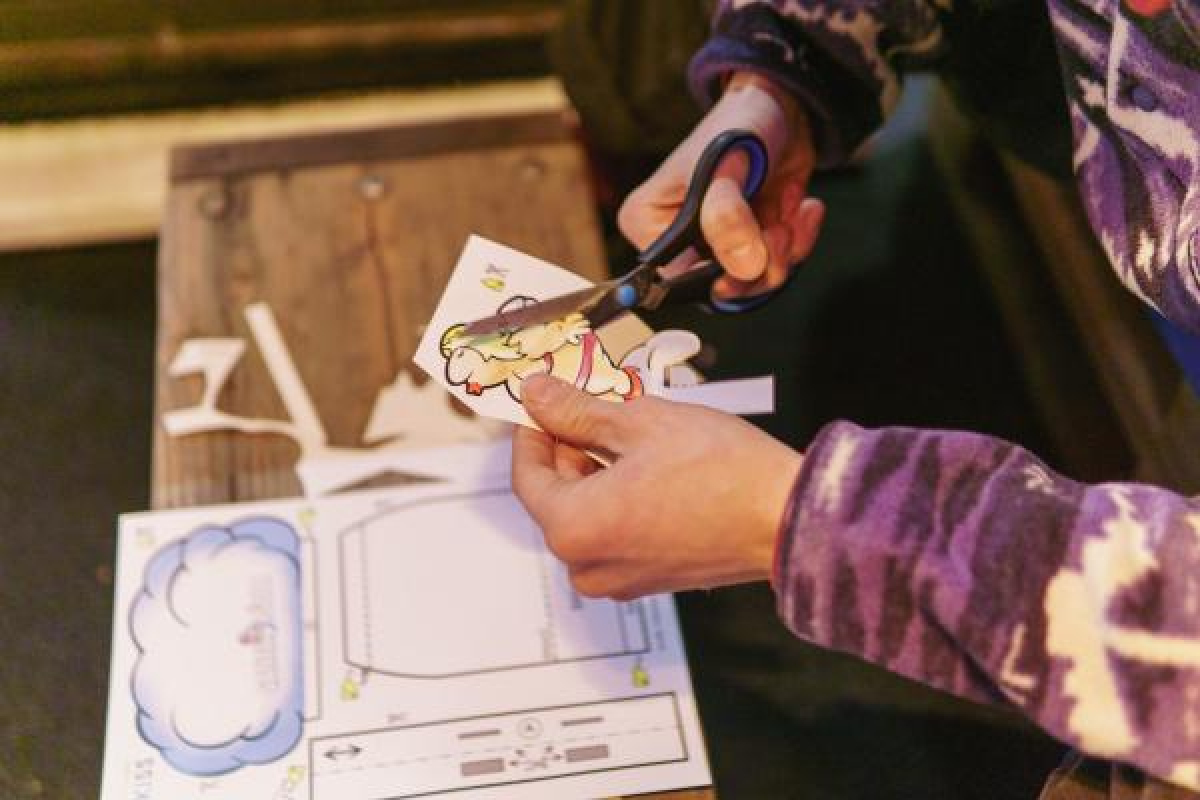 SANTA PAULI Bastelbogen Kiss Kiss